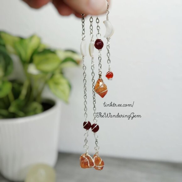 Gemstone Beaded Dowsing Pendulum, Carnelian Garnet Shell & Quartz, Moon, 6" - Picture 1 of 6